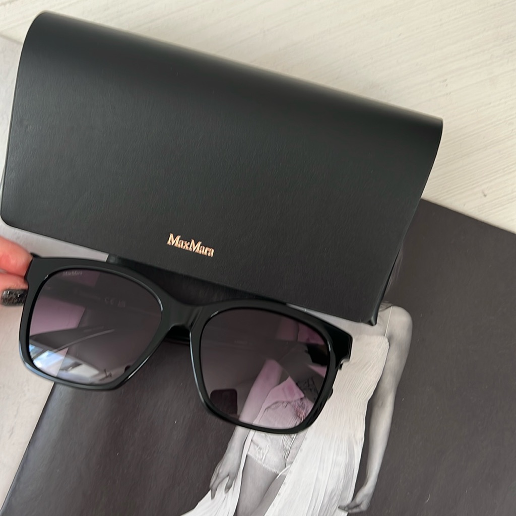 Maxmara Black Square Sunglasses